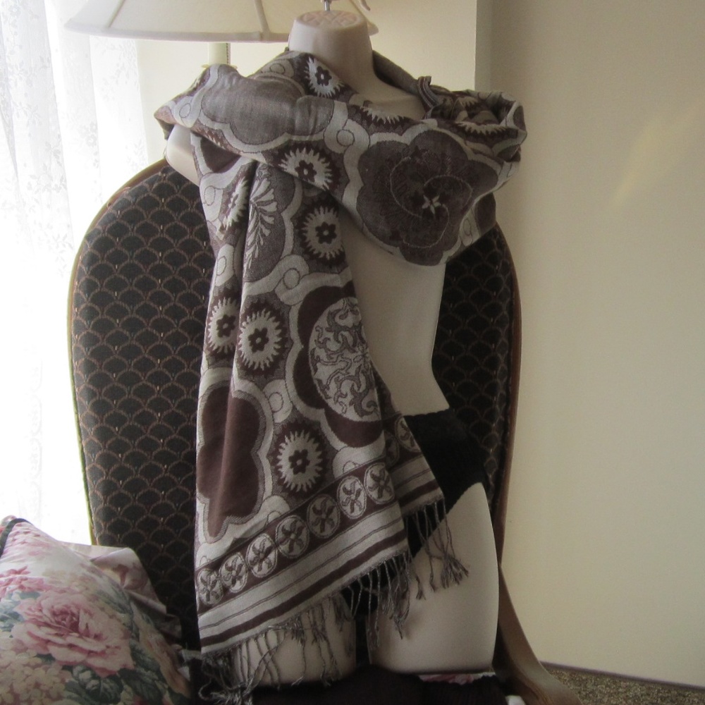 100% Pashmina Scarf or Wrap - Super Soft